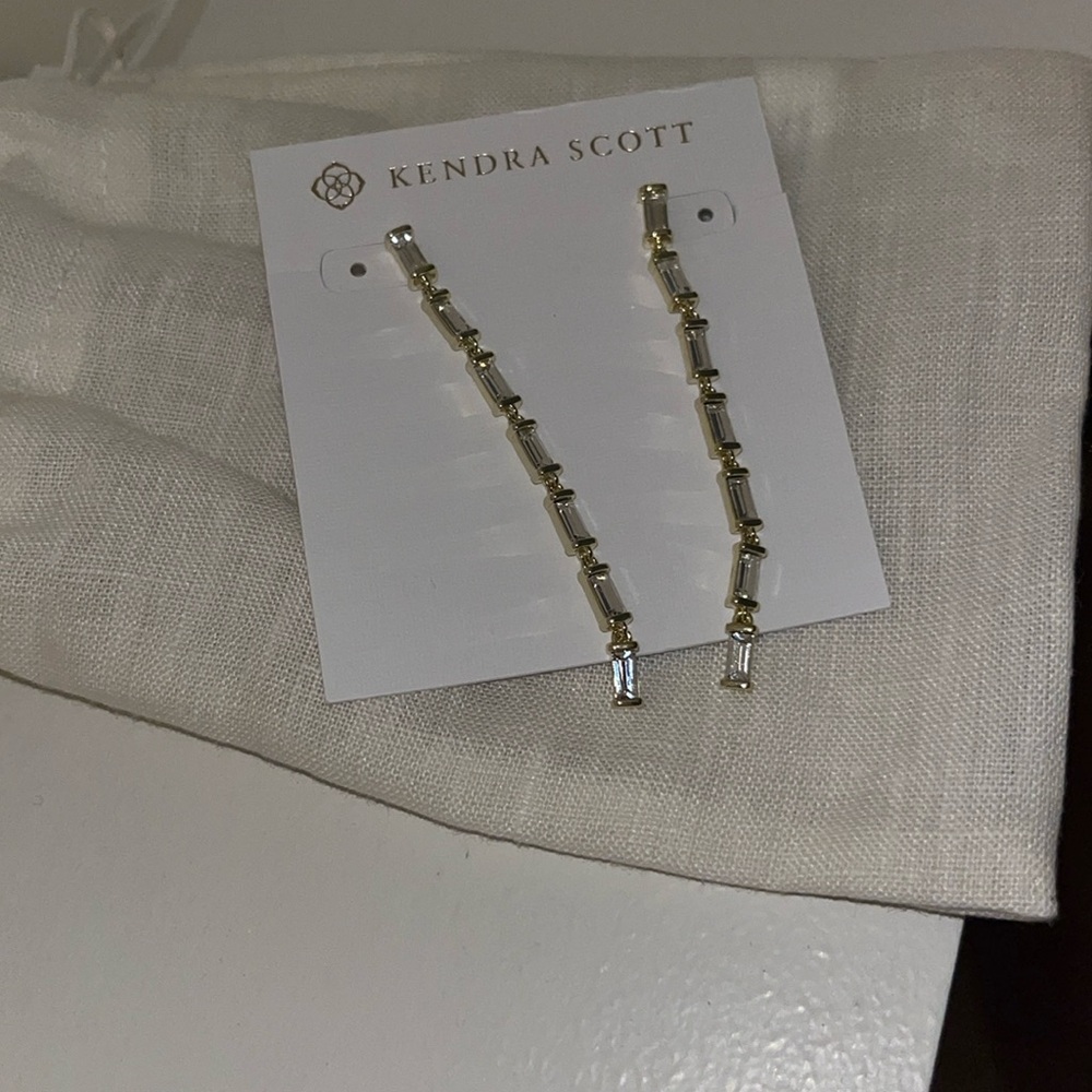 Kendra Scott rope earrings